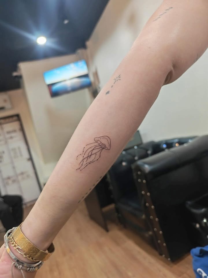 ผลงานสัก Minimal